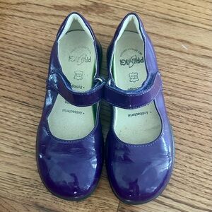 Primigi Girls Purple Patent Mary Jane Dress Shoes